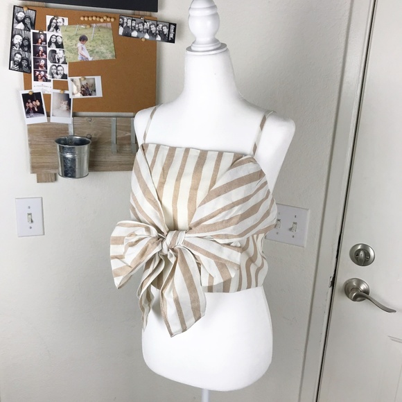 Chriselle x J.O.A. Sand Tie Front Crop Top Size L - Picture 4 of 8